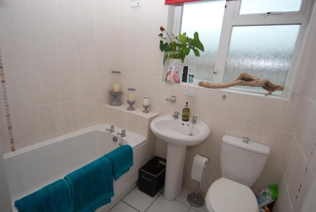 Family Bathroom 