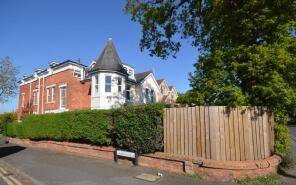 Flat 8, 1 Driftwood, Arnewood Road, Bournemouth BH6 5DG