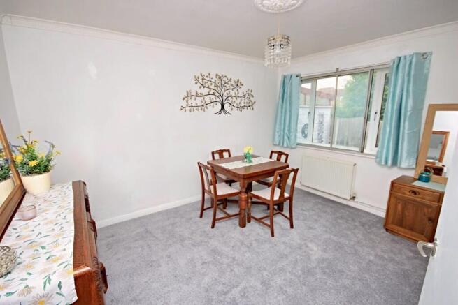 Howard Drive, Allington, Maidstone ME16 photo 4