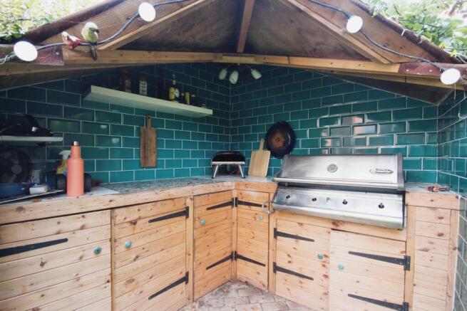 Bbq Shed