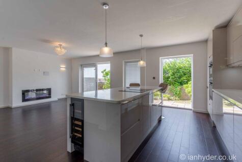 Wanderdown Road, BN2