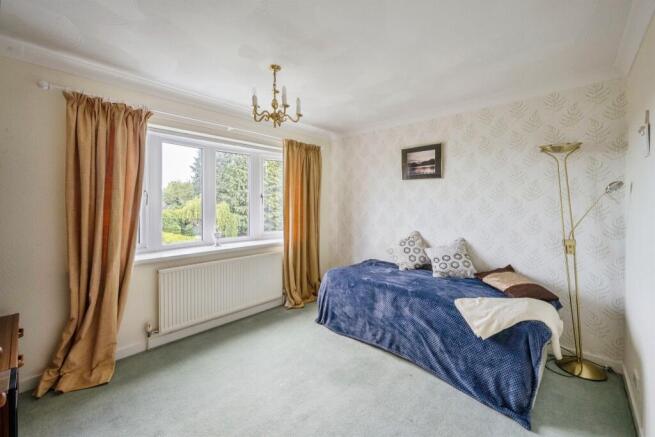 2 bed Detached Bungalow for sale Image 7