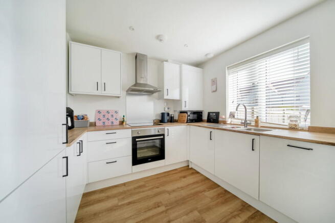 Hoo Farm Way, Minster, Ramsgate photo 4