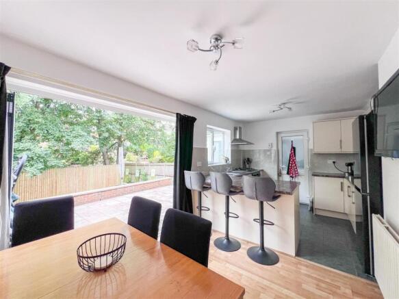 Dining Kitchen