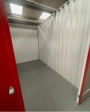 Right side to 100sqf