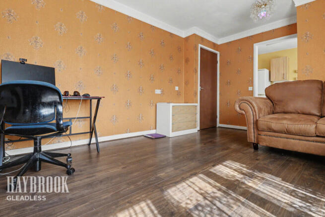 1 bed Flat for sale Image 8