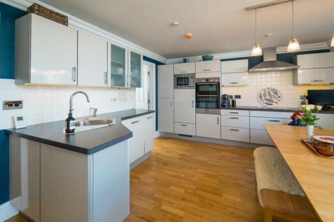 Kitchen & Dining Area..jpeg