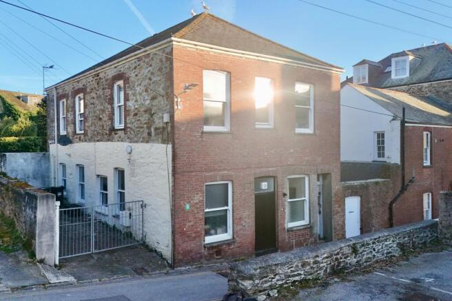 ACCOMMODATION IN DETAIL