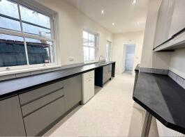 8, Commercial Street, Durham DH7 9BN