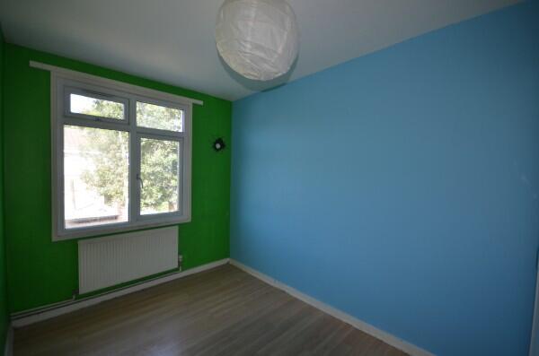 23 Knightswood Close, Edgware, Middlesex photo 5