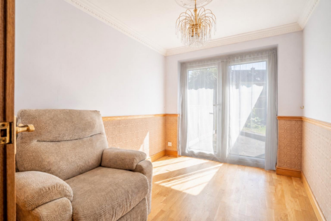 4 bed Terraced for sale Image 4