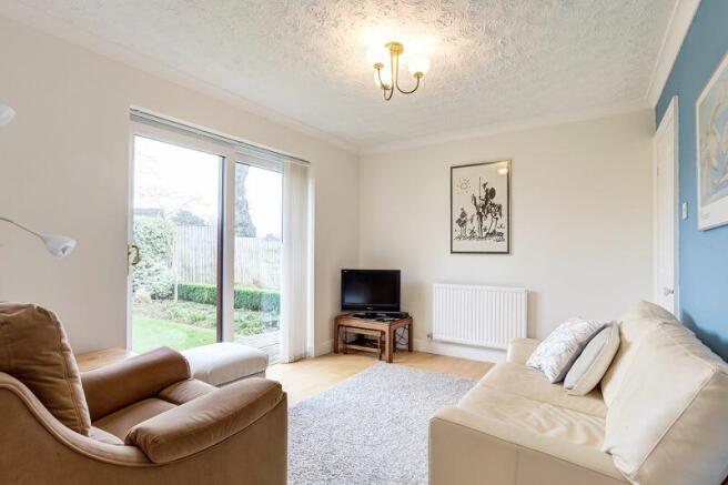 FAMILY ROOM/SNUG
