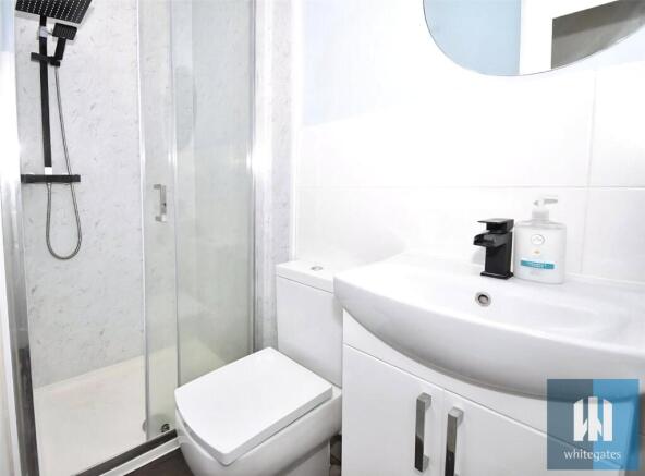 3 bed Terraced to rent Image 9