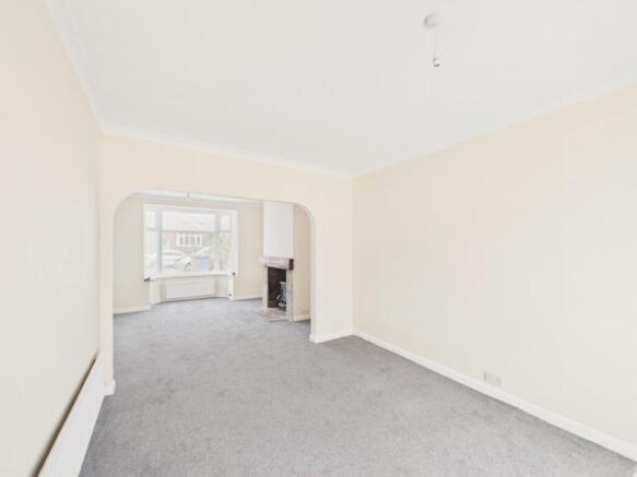 3 bed Semi-Detached for sale Image 12