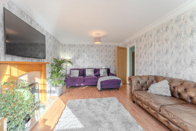 41 Holyrood Drive (2 of 36)