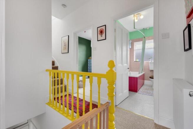 4 bed Terraced for sale Image 12