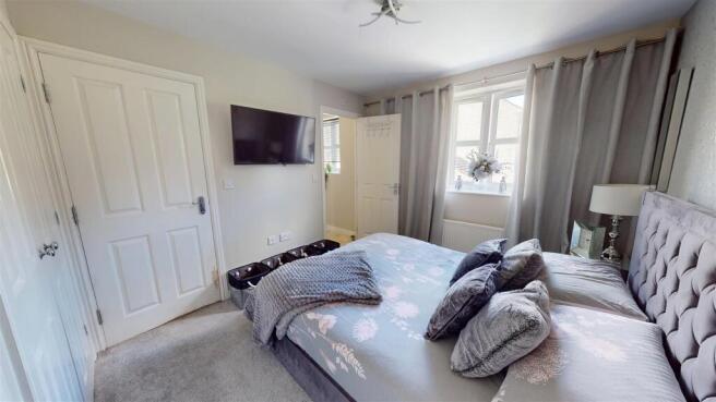 4 bed Town House for sale Image 12