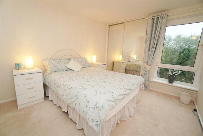 bedroom(2).jpg