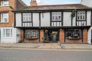 1, Turks Head Court, Eton Court, Eton, Windsor SL4 6AL