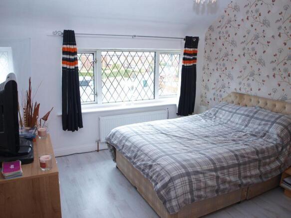 Bedroom One (1)