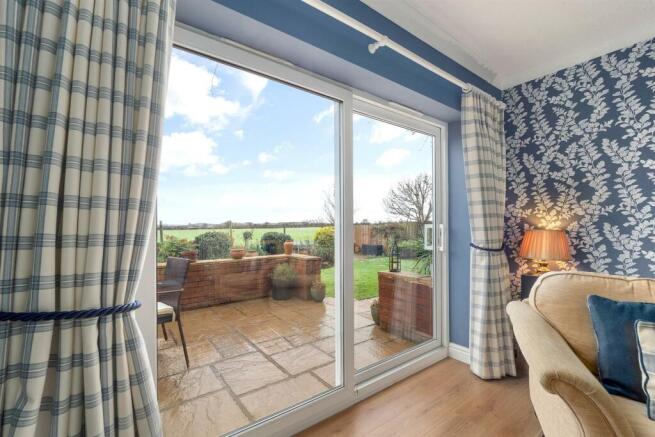 24 Millfield Close-26.jpg