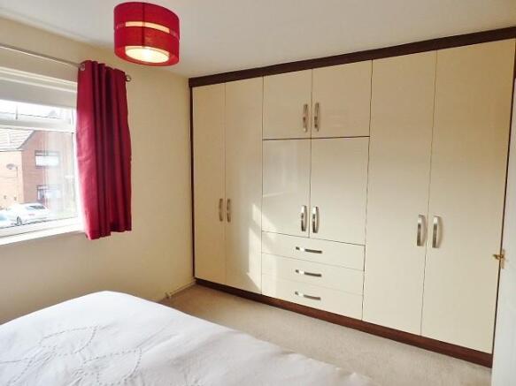 Bedroom 1 - 2
