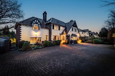 Lynton Park Road, Cheadle Hulme, SK8