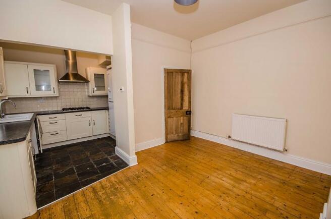 DINING ROOM/KITCHEN