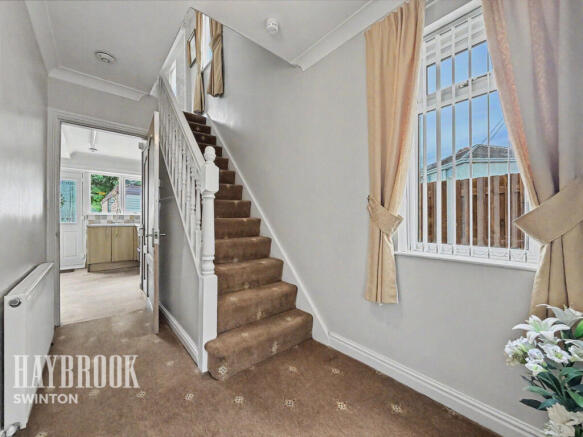 3 bed Semi-Detached for sale Image 12