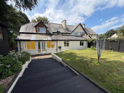 Manor Cottages, Rackenford, Tiverton