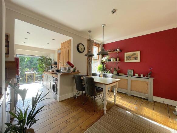 Dining Room (2).jpeg