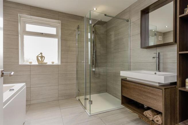 8284899-interior30-m