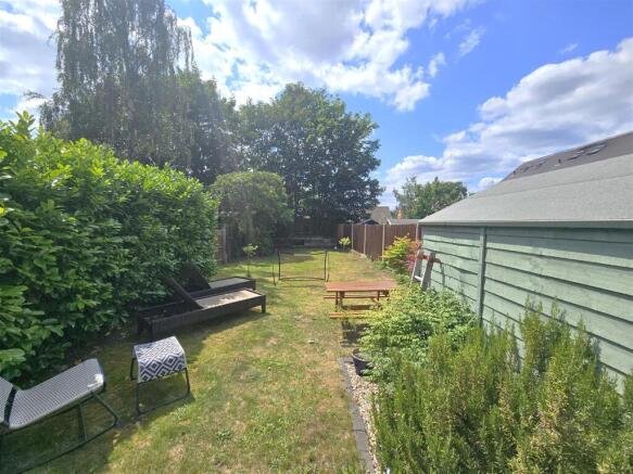 Garden 2 .jpg