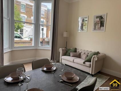 Essex Road, Acton, London, W3
