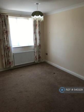 Sitting Room / Bedroom 3