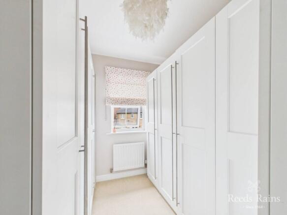 3 bed Semi-Detached for sale Image 12