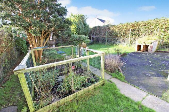 Garden 1.jpg
