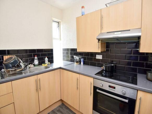 14 Walker St Denton-03 (1).jpg