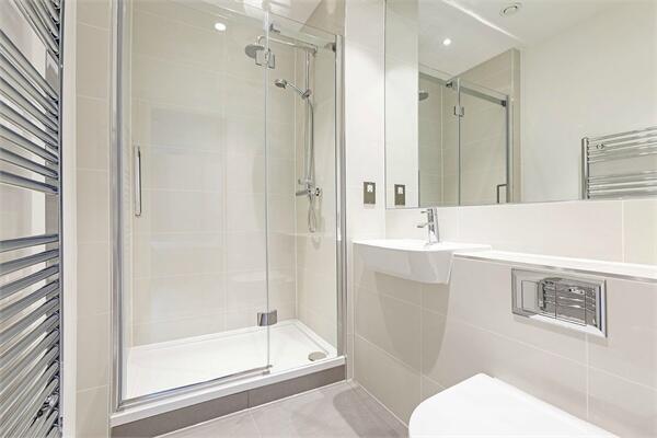 Apartment in London - More