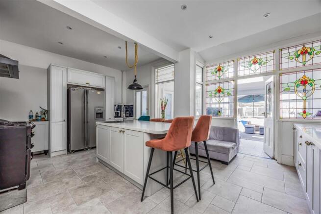 40 Ophir Road, Portsmouth-Small-PorticoMarketing-A