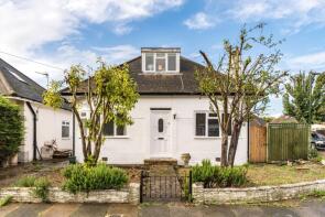 18, Rosecroft Gardens, Twickenham TW2 7PZ