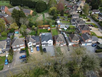 Village Streets, Frognall, PE6
