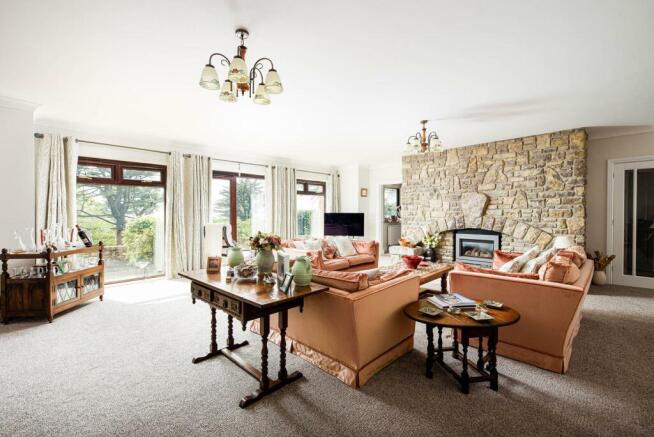 Sitting_Room_2.jpg