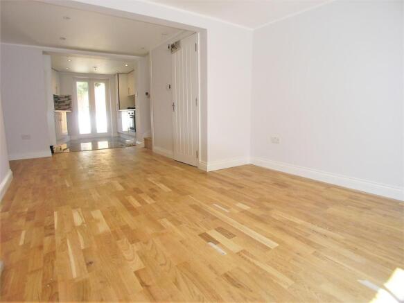 Sitting/Dining Room
