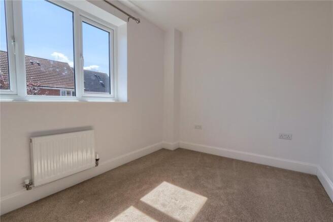 3 bed Terraced to rent Image 4