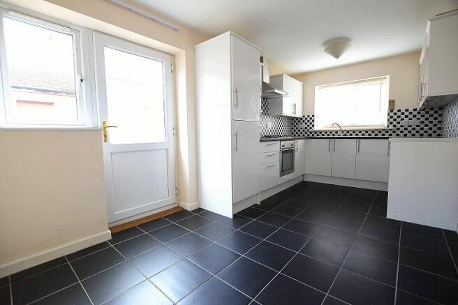 Kitchen/Breakfast Area