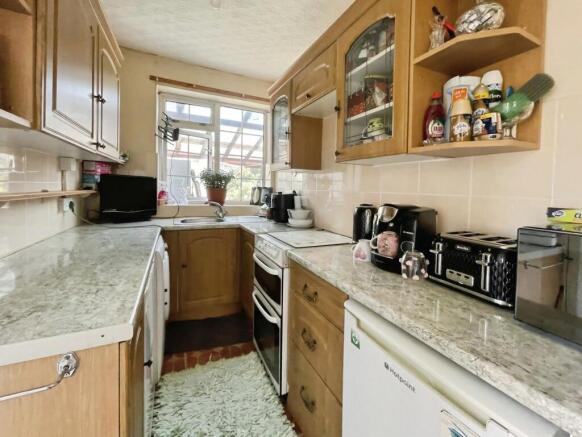 Tilbrook Road, London, SE3 photo 4
