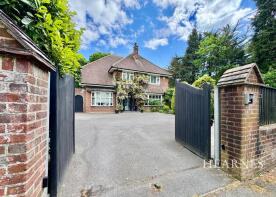 44, Glenferness Avenue, Bournemouth BH3 7ET