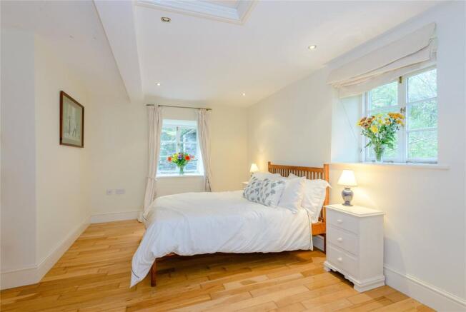 Annexe Main Bedroom