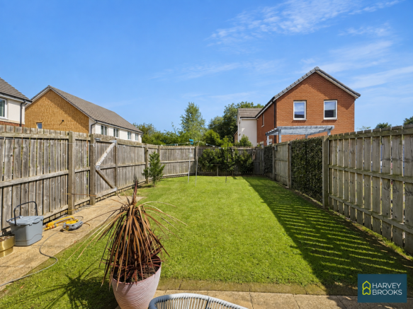 3 bed Semi-Detached for sale Image 12